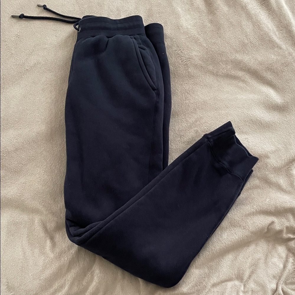 Uniqlo HeatTech Navy Sweatpants (S)